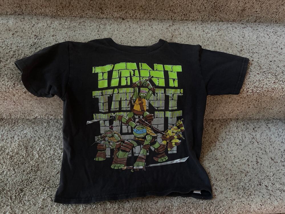 TMNT boys 7 graphic tshirt